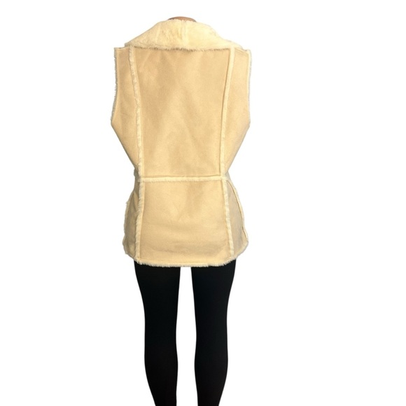 Workshop Republic Clothing Cream Faux Fur Vest - Picture 7 of 9